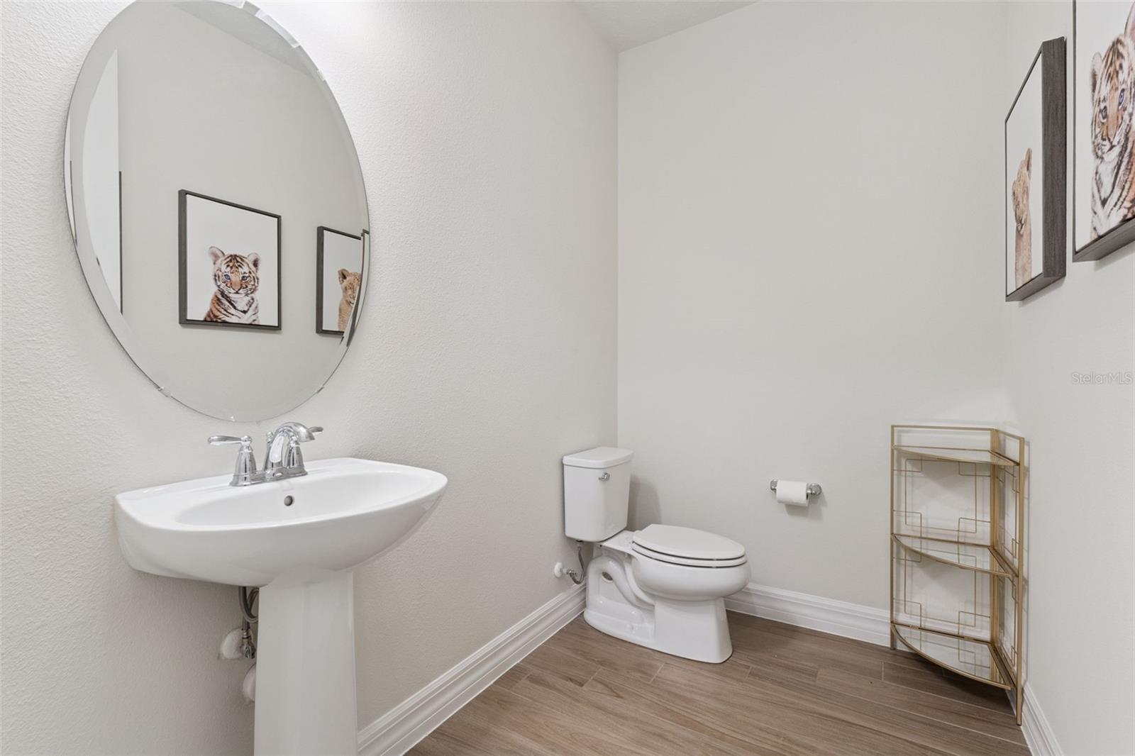 Image 23 of 52 For 2437 Knoll Drive