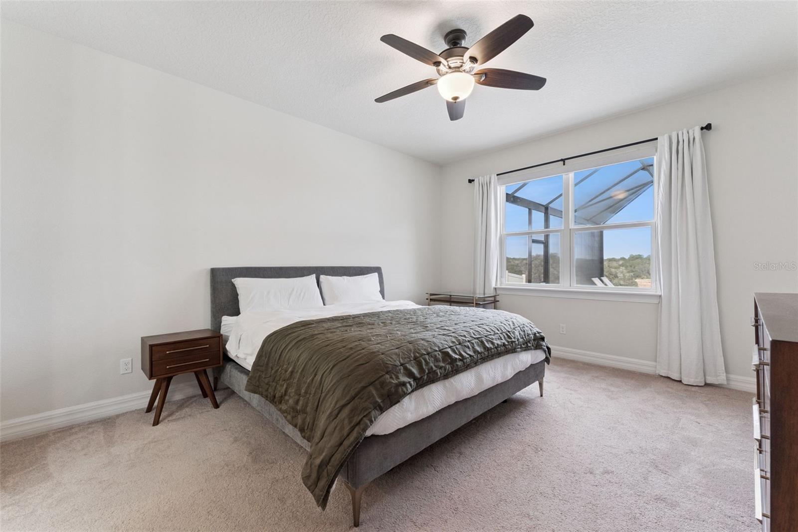 Image 24 of 52 For 2437 Knoll Drive