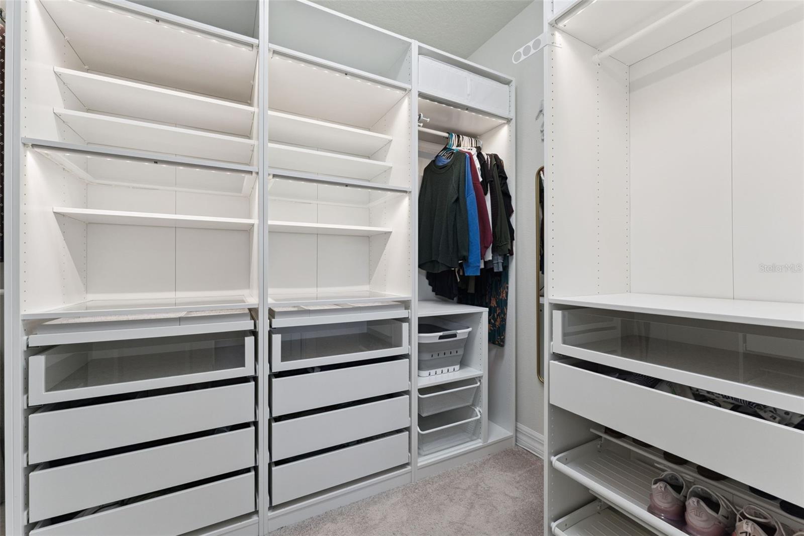 Image 28 of 52 For 2437 Knoll Drive