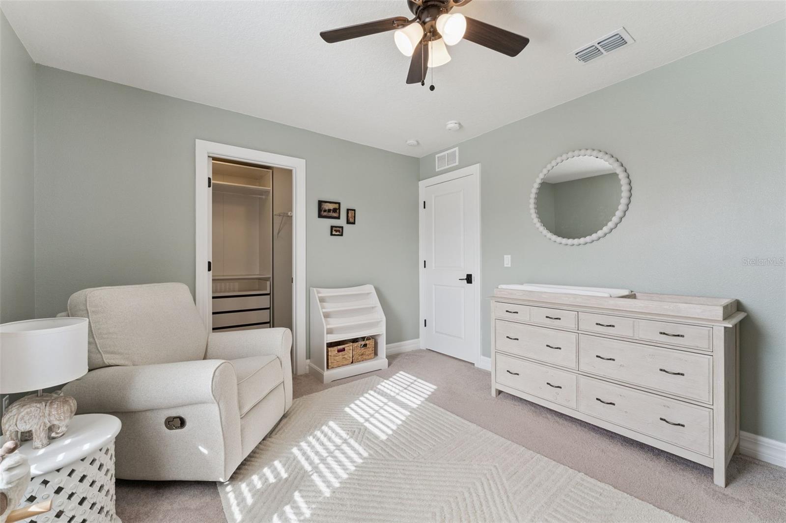 Image 33 of 52 For 2437 Knoll Drive