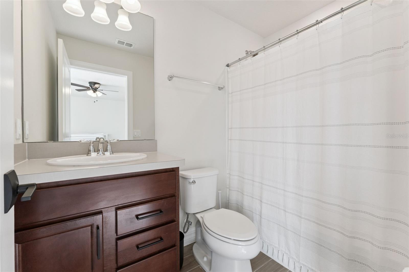 Image 39 of 52 For 2437 Knoll Drive