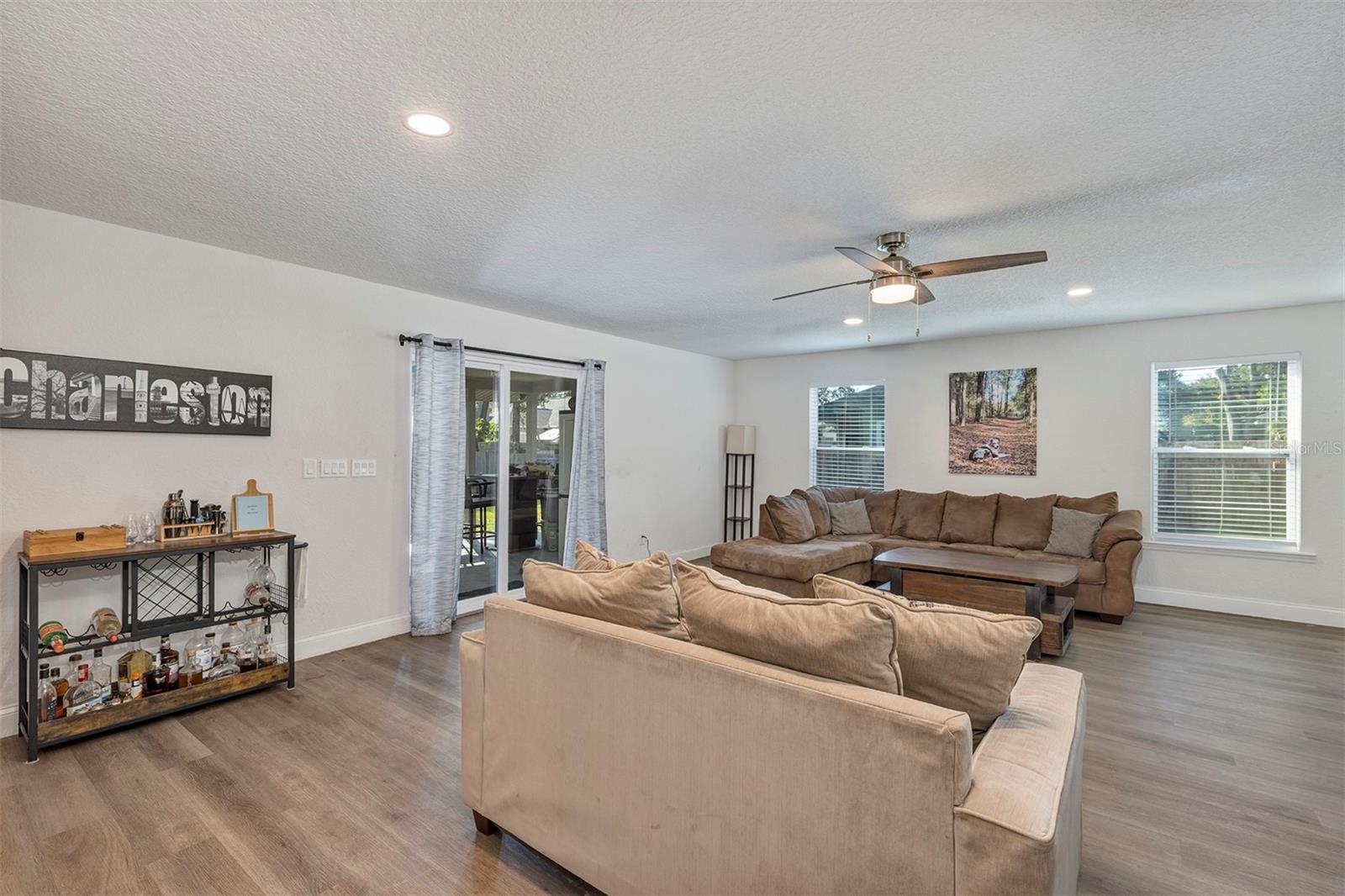 Image 12 of 18 For 912 Trailwood Drive