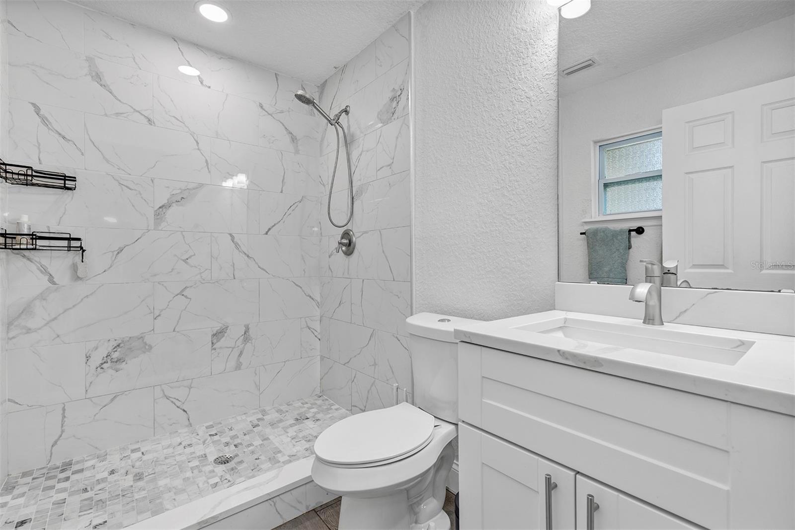 Image 7 of 18 For 912 Trailwood Drive