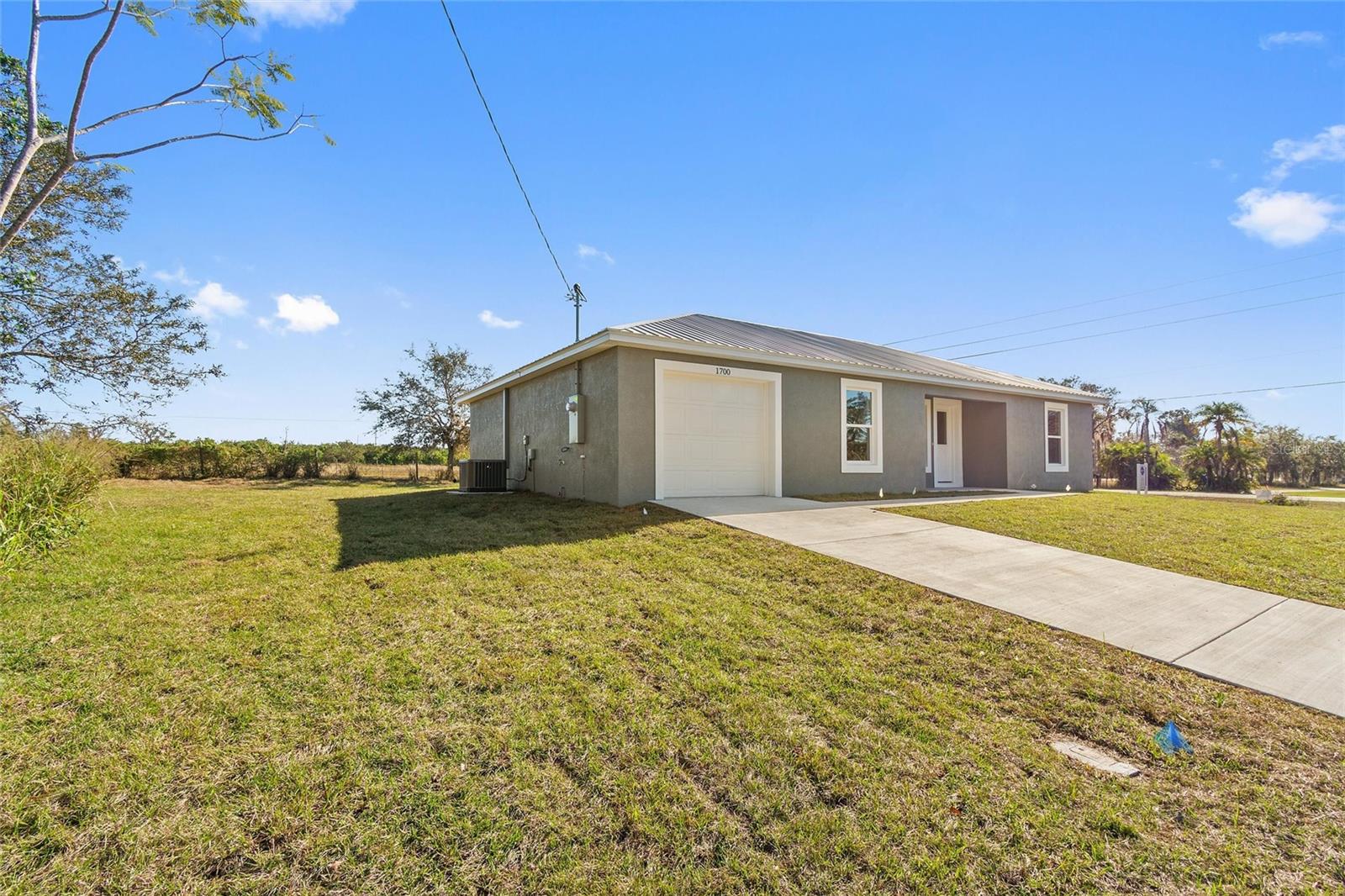 Image 26 of 28 For 1700 Lake Pioneer Drive