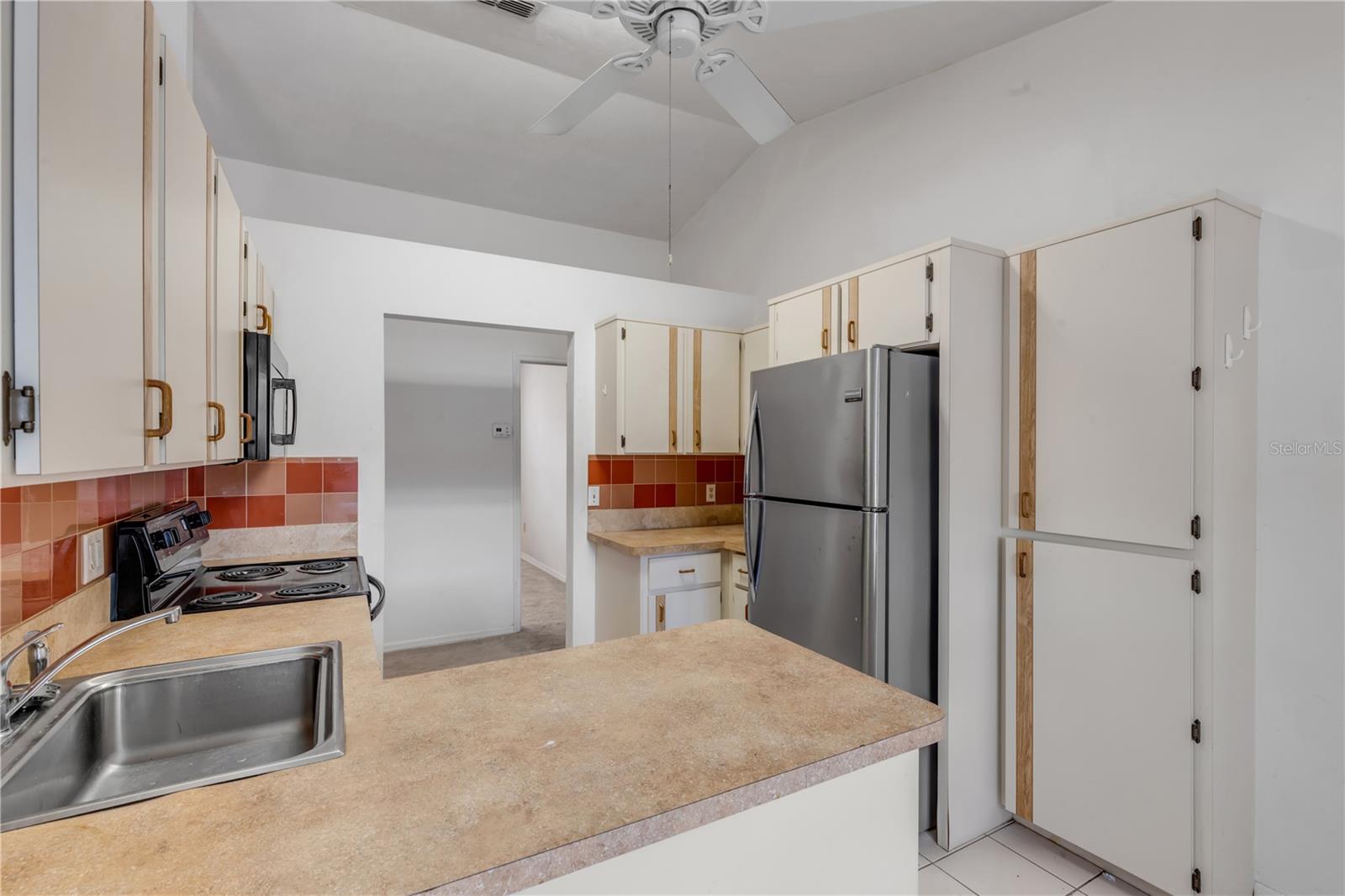 Image 10 of 29 For 4648 Golden Apples Trail