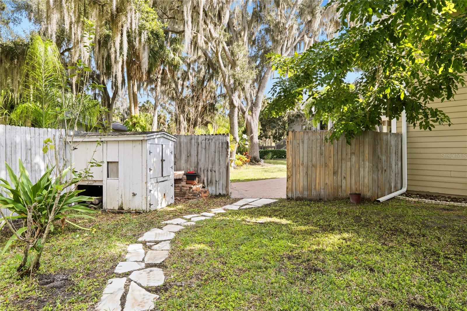 Image 33 of 46 For 1582 Prairie Road