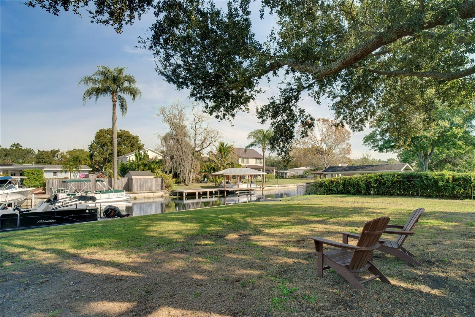 Image 25 of 31 For 2523 Bayfront Parkway