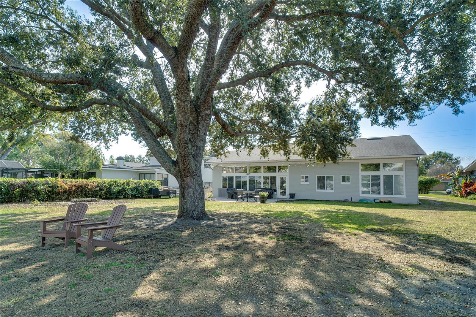 Image 26 of 31 For 2523 Bayfront Parkway