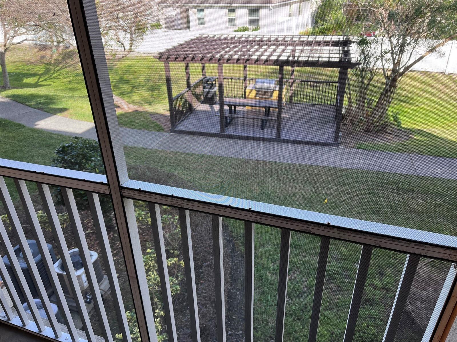 Image 12 of 18 For 5451 Vineland Road 2210