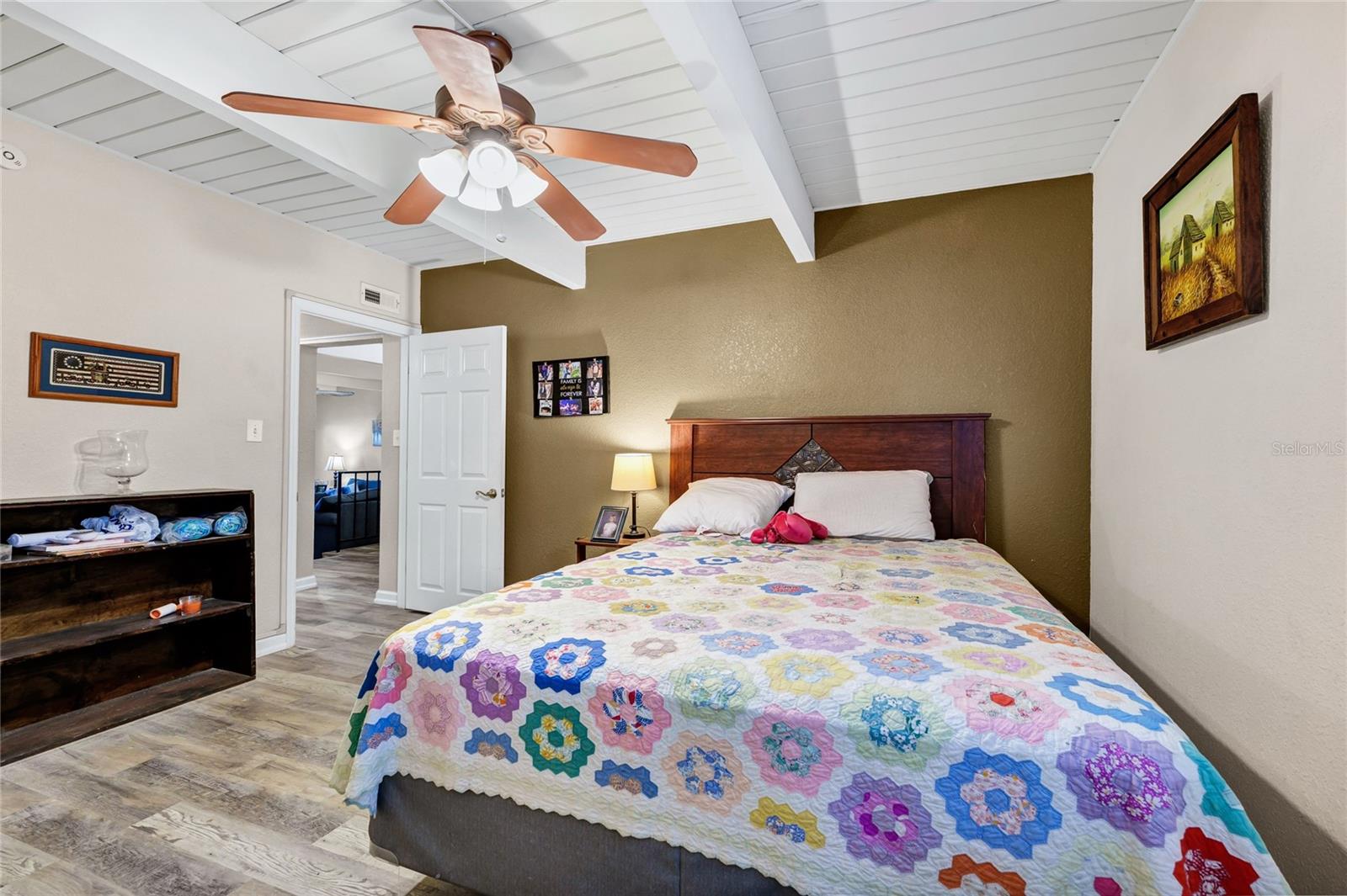 Image 16 of 28 For 772 Michigan Street 67