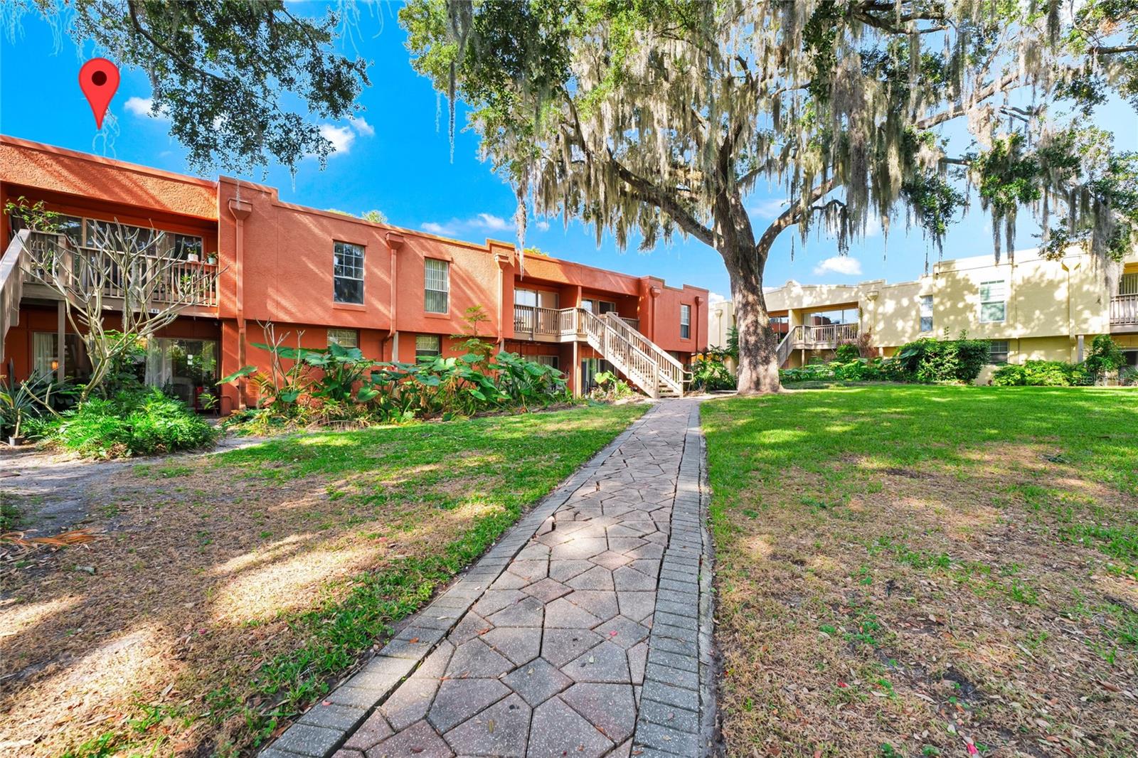 Image 21 of 28 For 772 Michigan Street 67