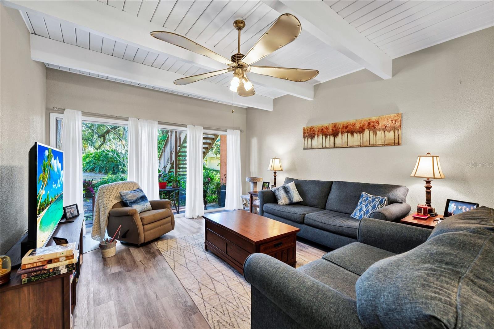 Image 9 of 28 For 772 Michigan Street 67