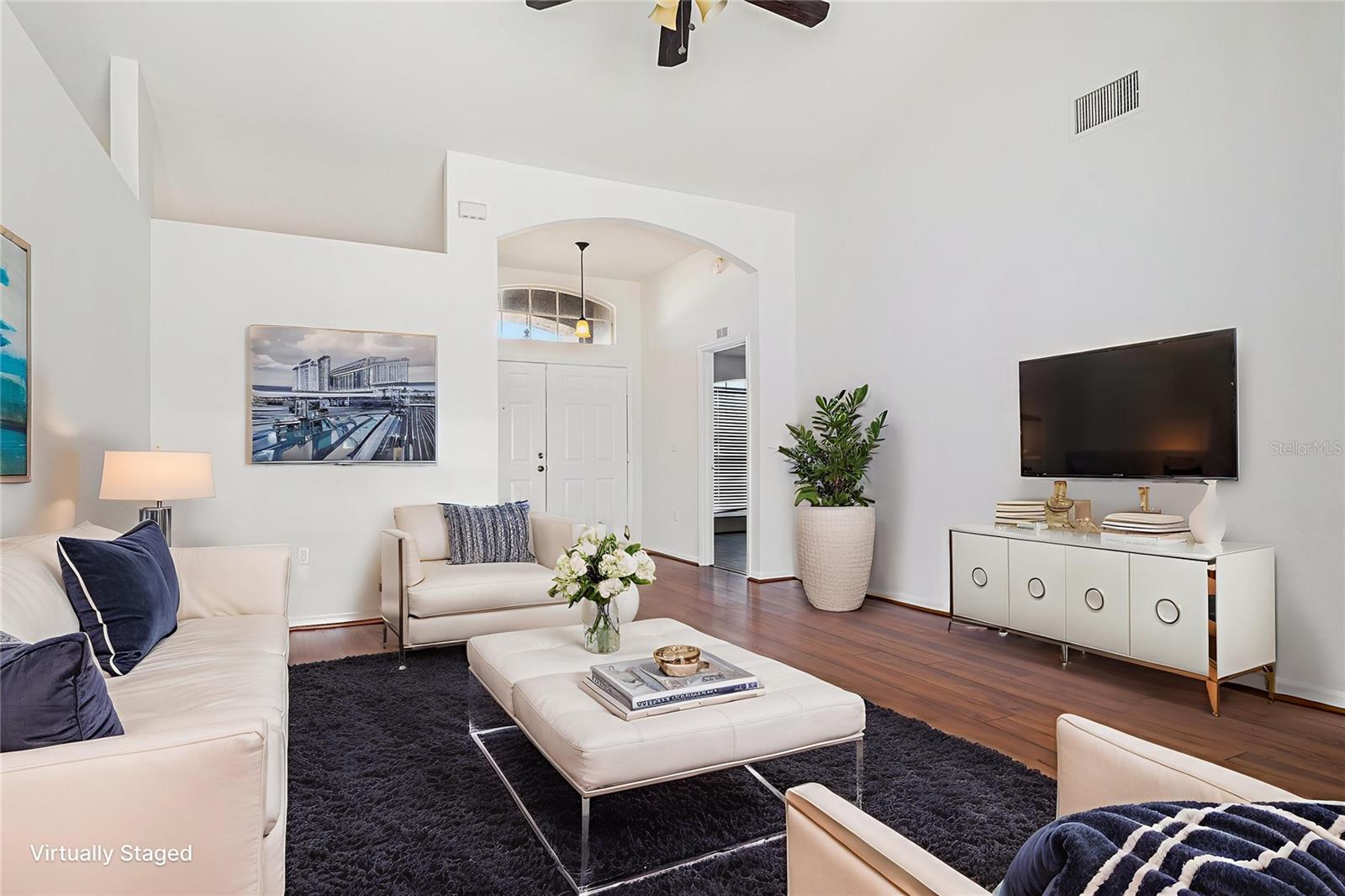 Image 4 of 27 For 7182 Summit Drive