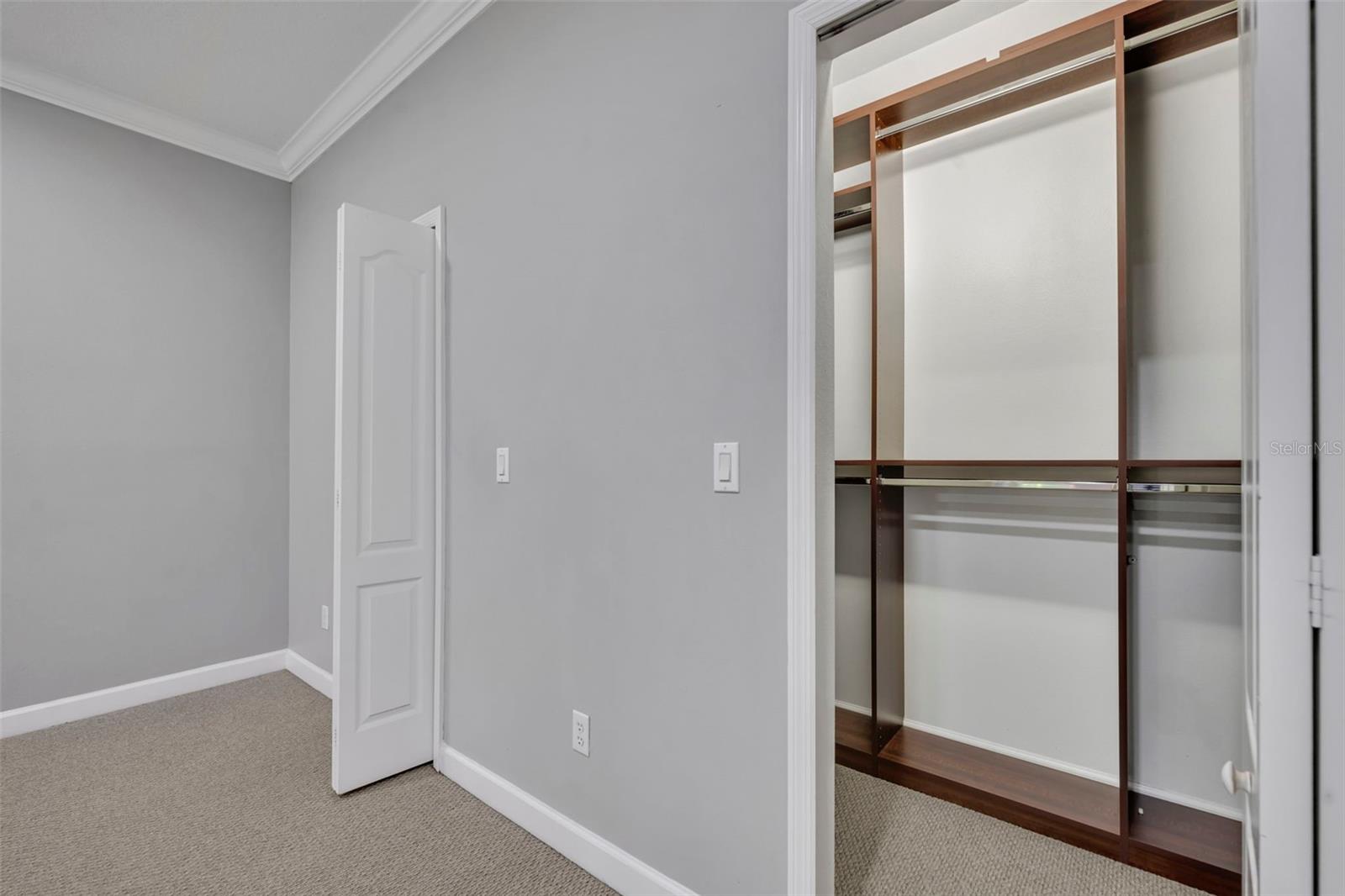 Image 15 of 32 For 5108 Legacy Oaks Drive