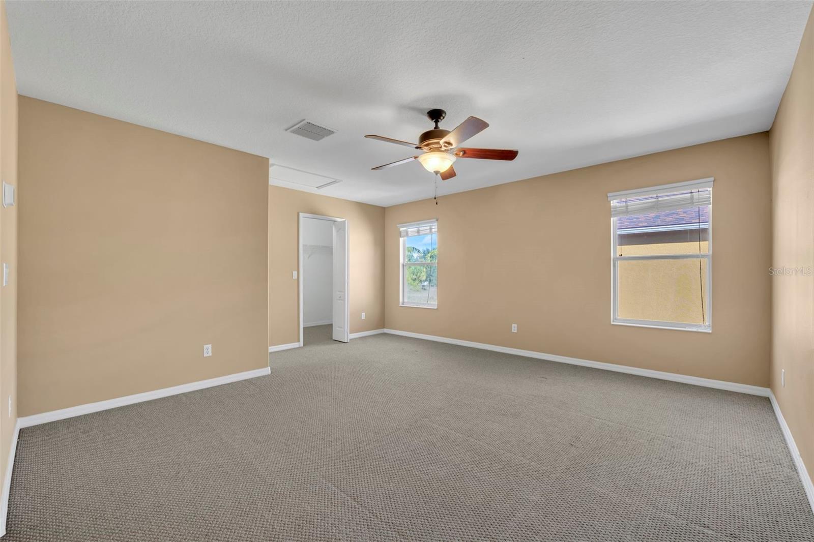 Image 24 of 32 For 5108 Legacy Oaks Drive