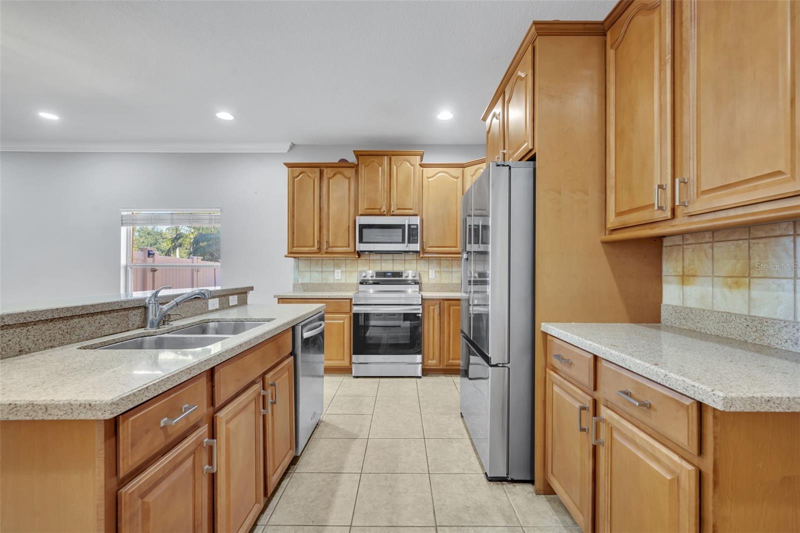 Image 7 of 32 For 5108 Legacy Oaks Drive