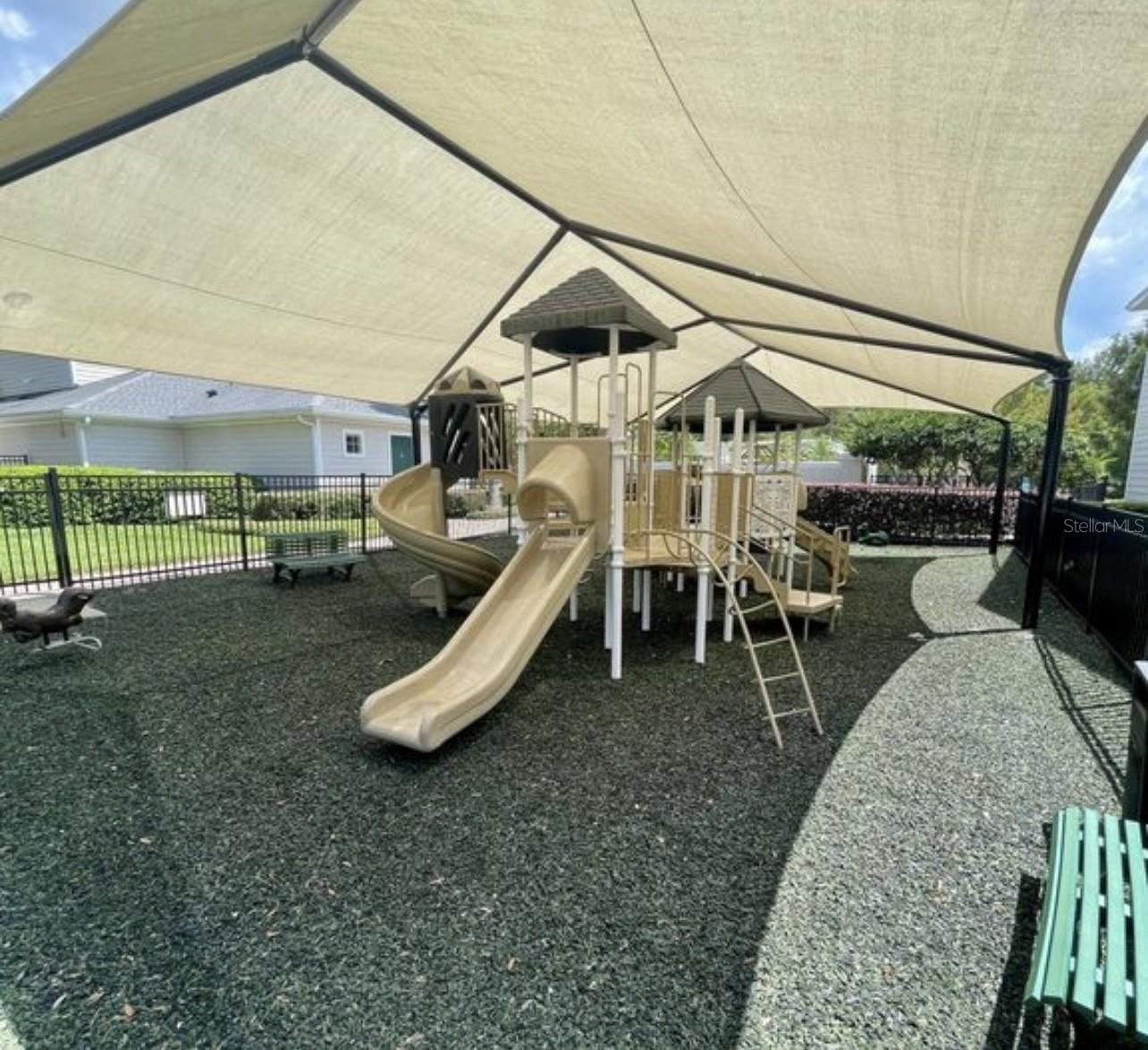 Image 20 of 25 For 430 Southern Pecan Circle 106