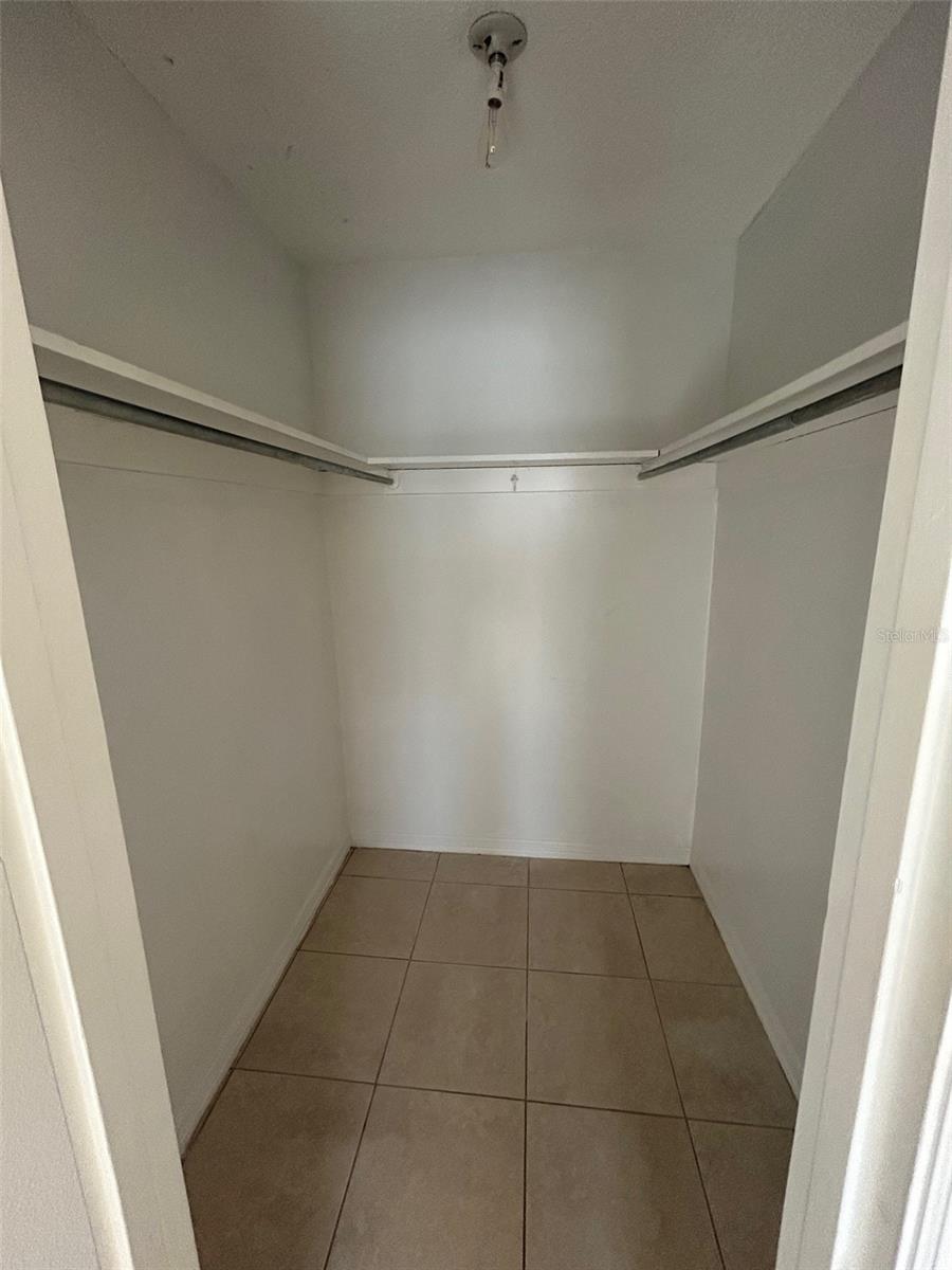 Image 10 of 20 For 624 Georgetown Drive C