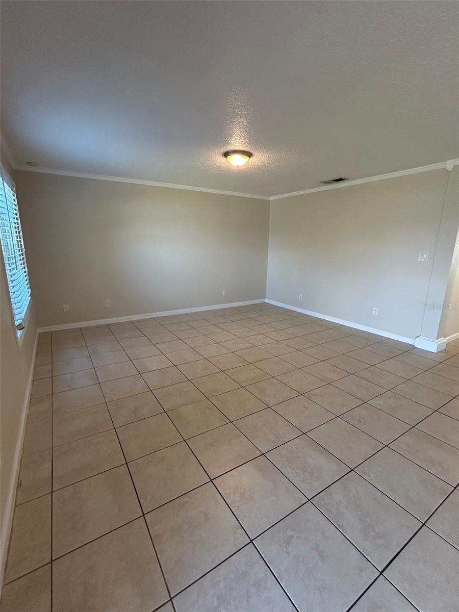 Image 4 of 20 For 624 Georgetown Drive C