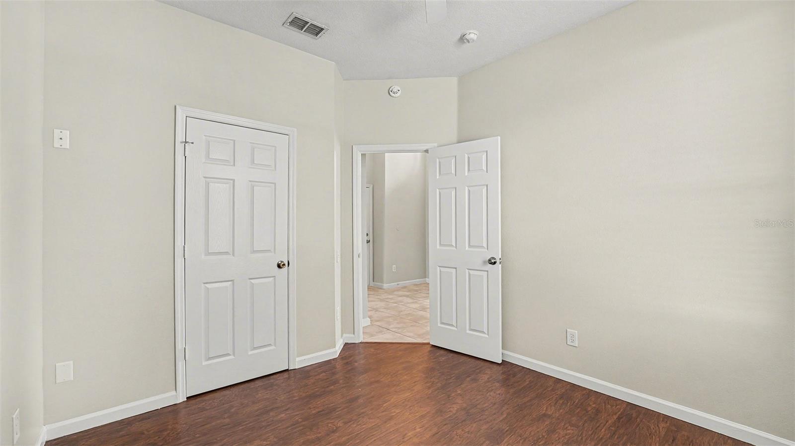 Image 20 of 29 For 8198 Fan Palm Way