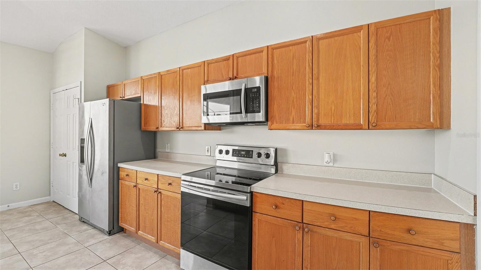 Image 9 of 29 For 8198 Fan Palm Way