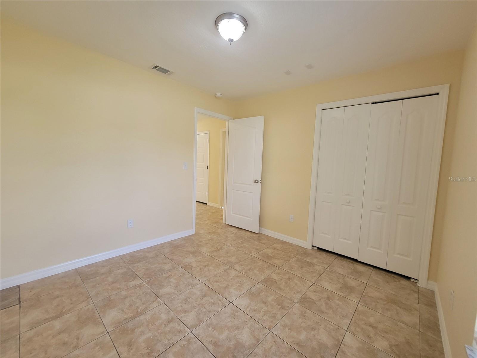 Image 13 of 24 For 709 Platypus Court