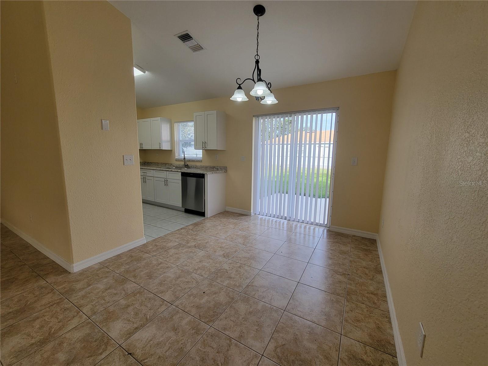 Image 6 of 24 For 709 Platypus Court