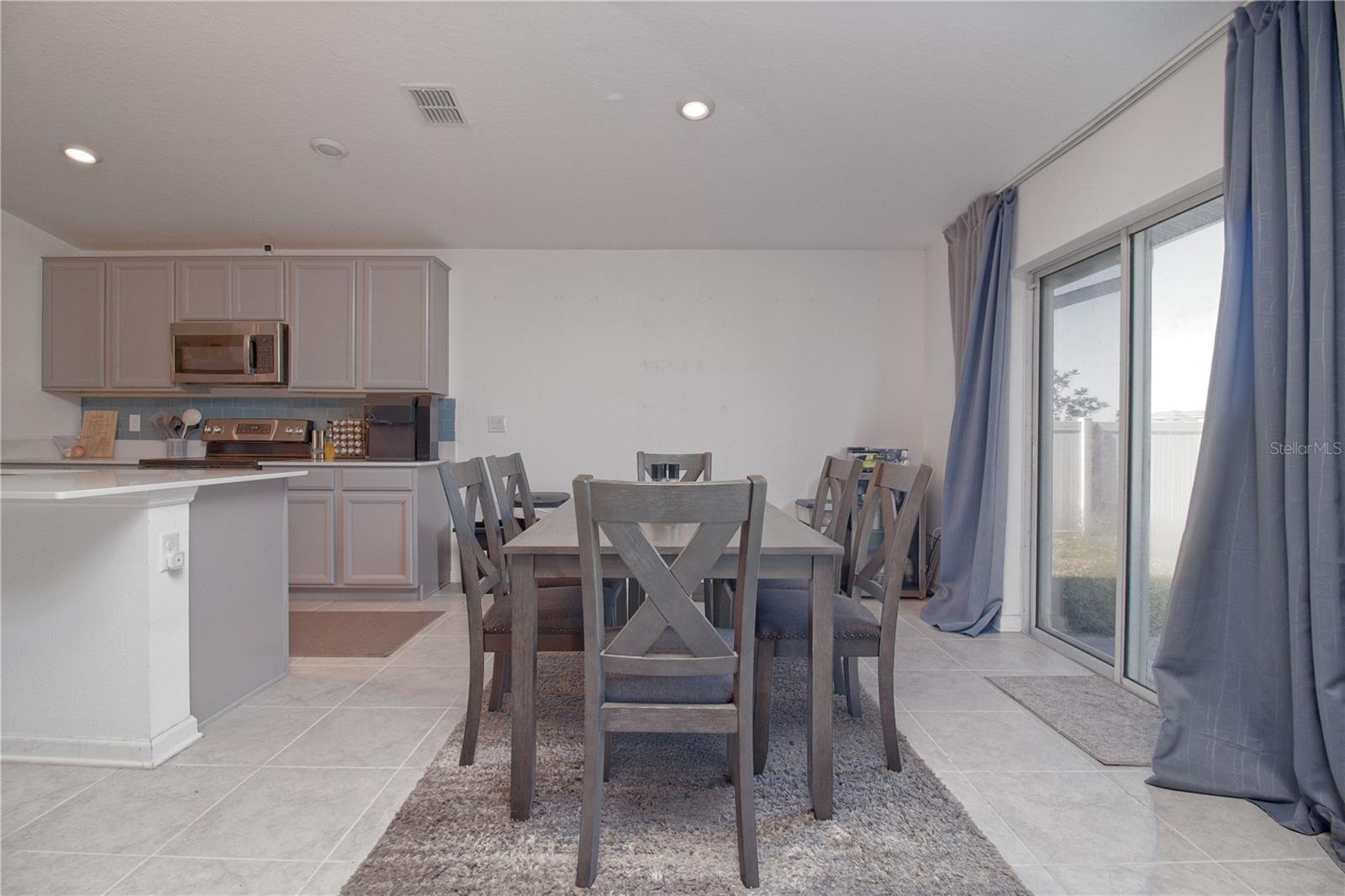 Image 19 of 30 For 148 Pineywoods Street