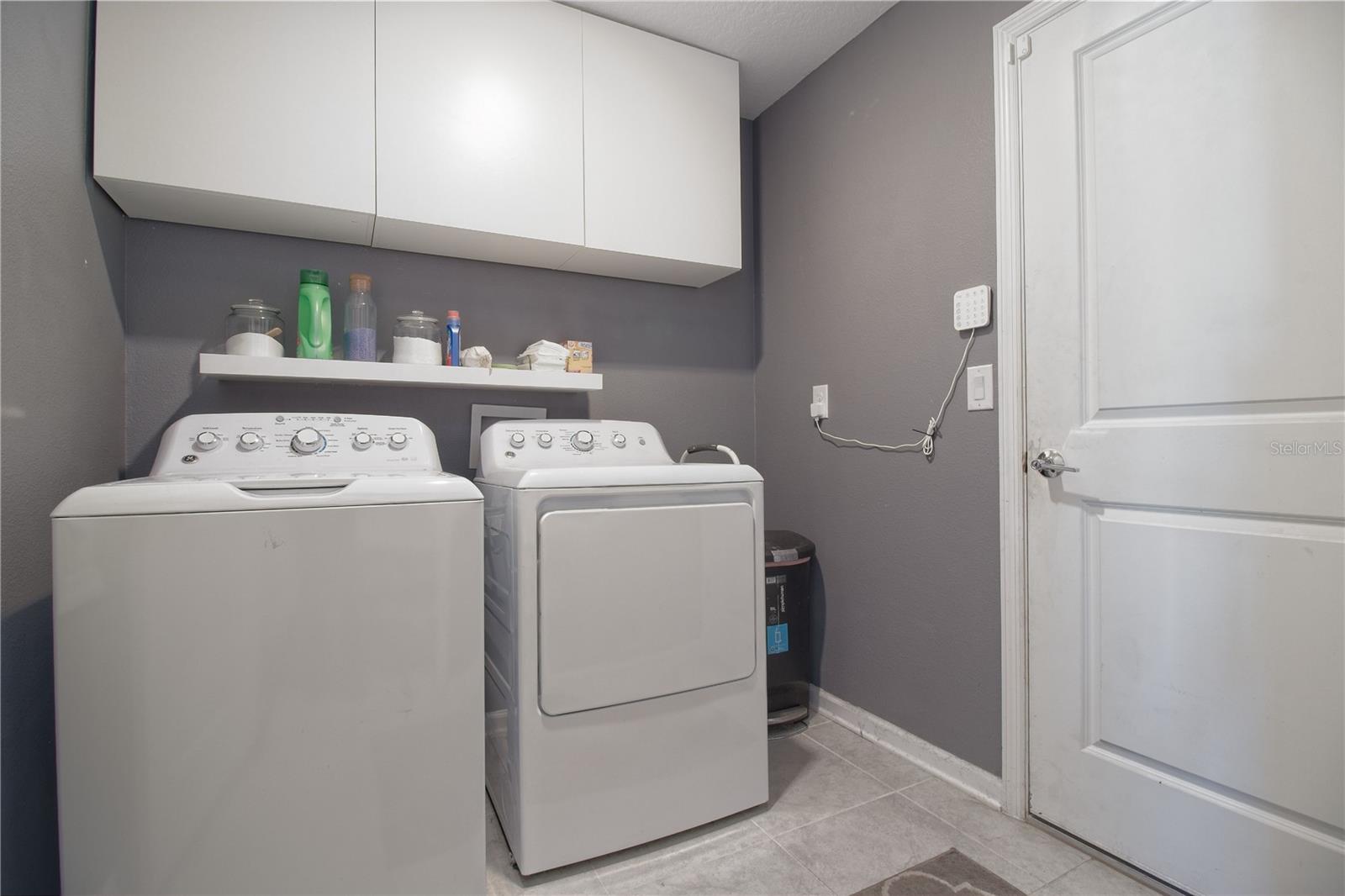 Image 27 of 30 For 148 Pineywoods Street