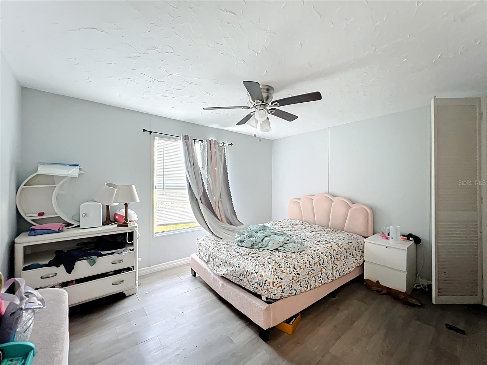 Image 17 of 45 For 11670 37th Lane