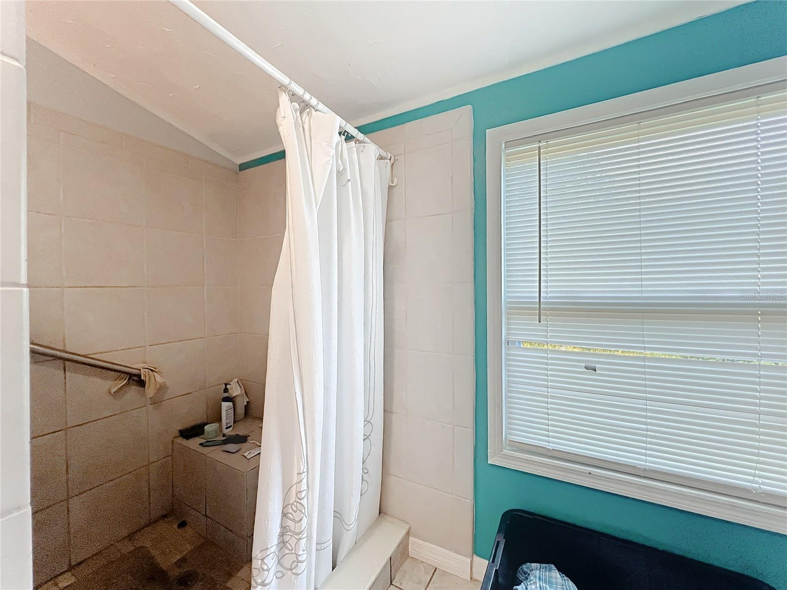 Image 19 of 45 For 11670 37th Lane