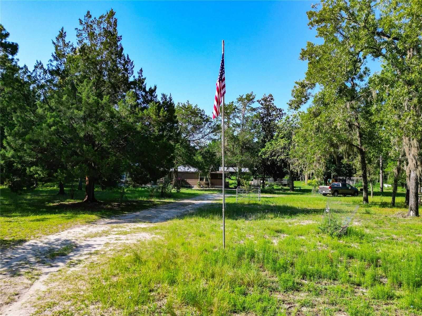 Image 38 of 45 For 11670 37th Lane