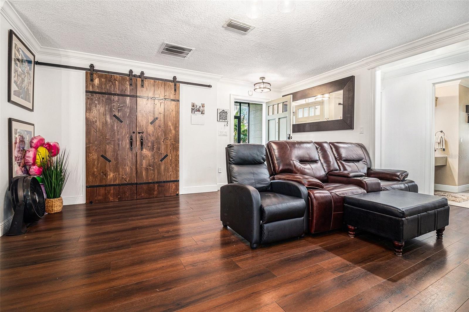 Image 11 of 28 For 14636 Bray Road