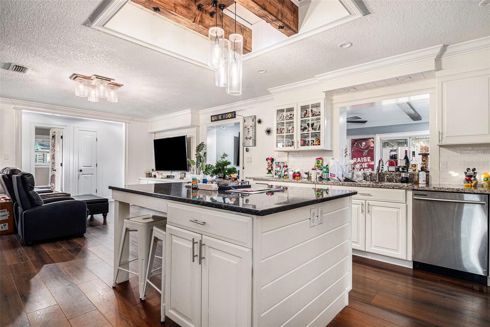 Image 8 of 28 For 14636 Bray Road