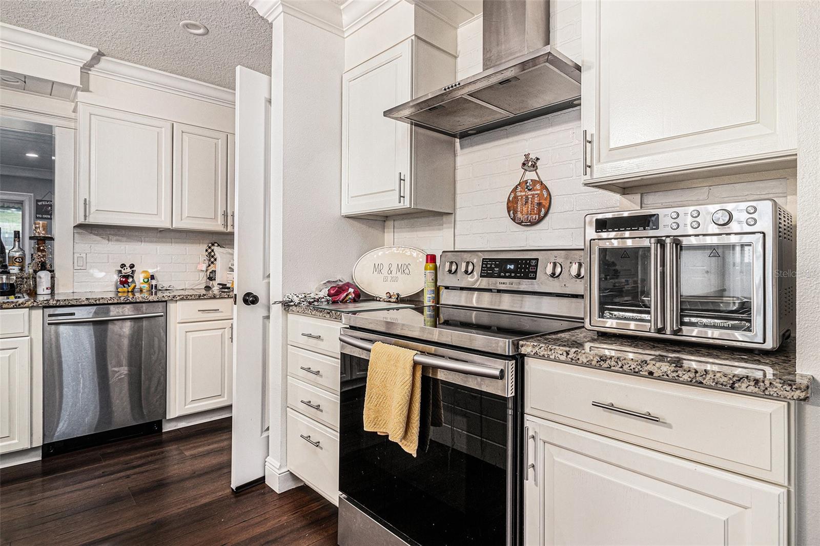 Image 9 of 28 For 14636 Bray Road