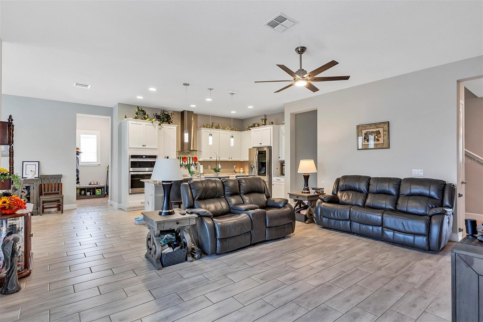 Image 22 of 68 For 665 Brooks Field Drive