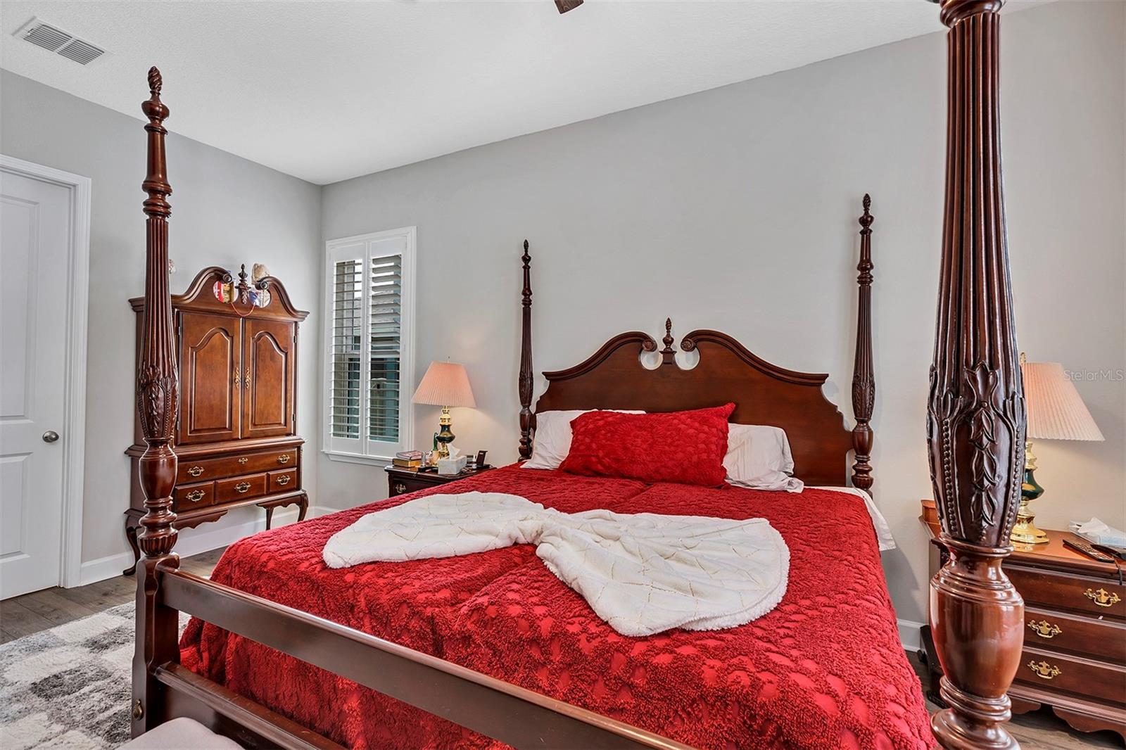 Image 25 of 68 For 665 Brooks Field Drive