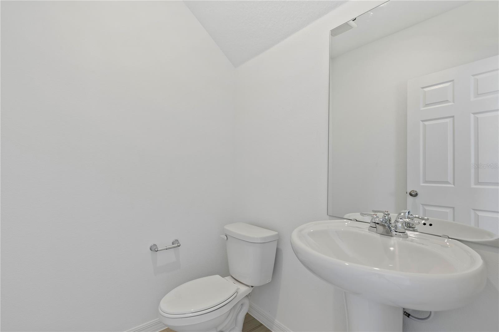 Image 8 of 30 For 16383 Happy Eagle Drive