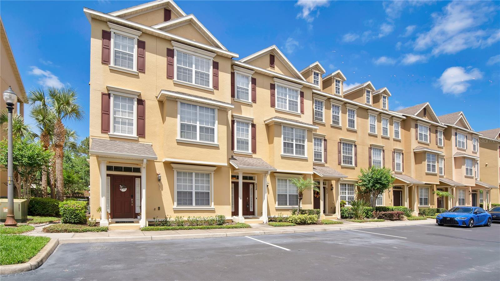 Image 3 of 36 For 628 Pensacola Lane