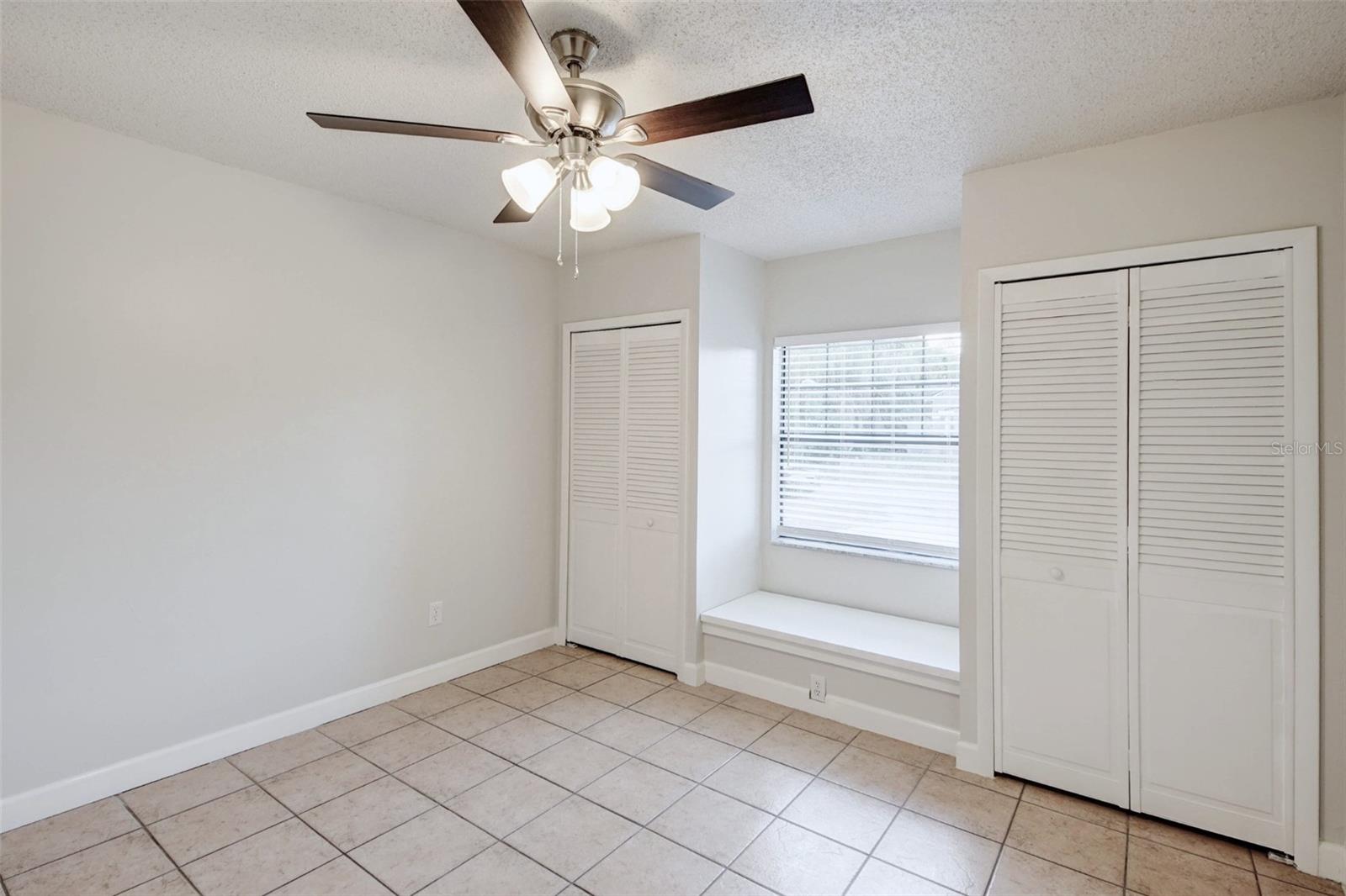 Image 14 of 35 For 1431 Quintara Avenue