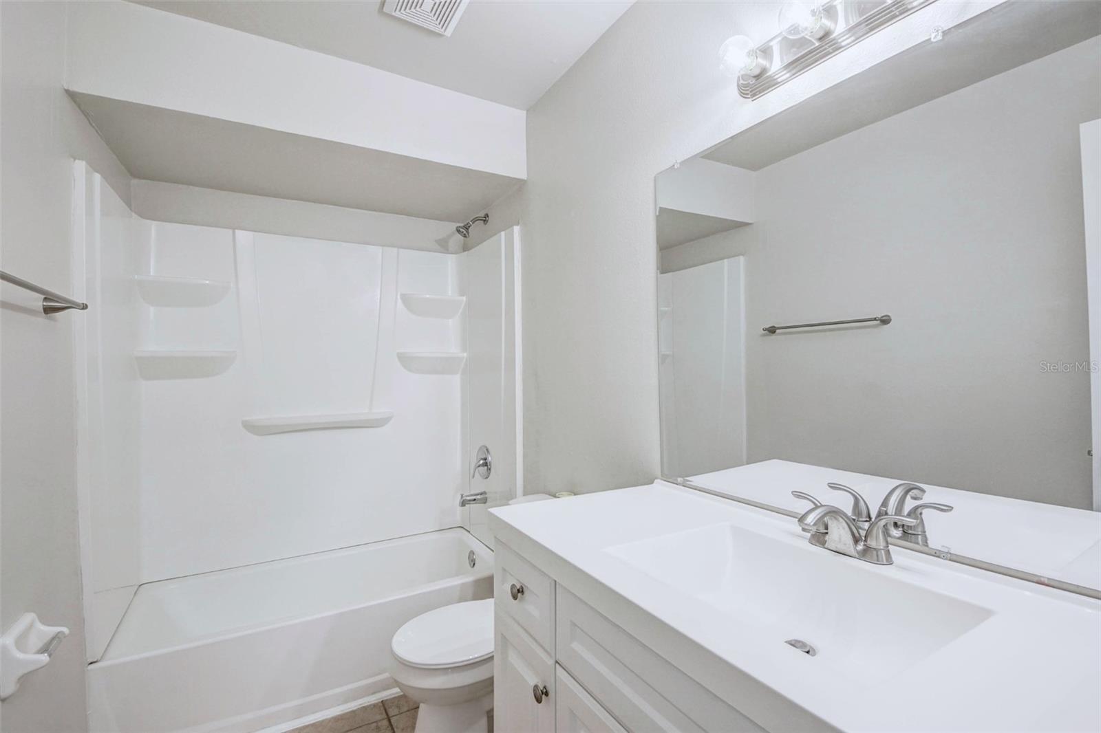 Image 20 of 35 For 1431 Quintara Avenue