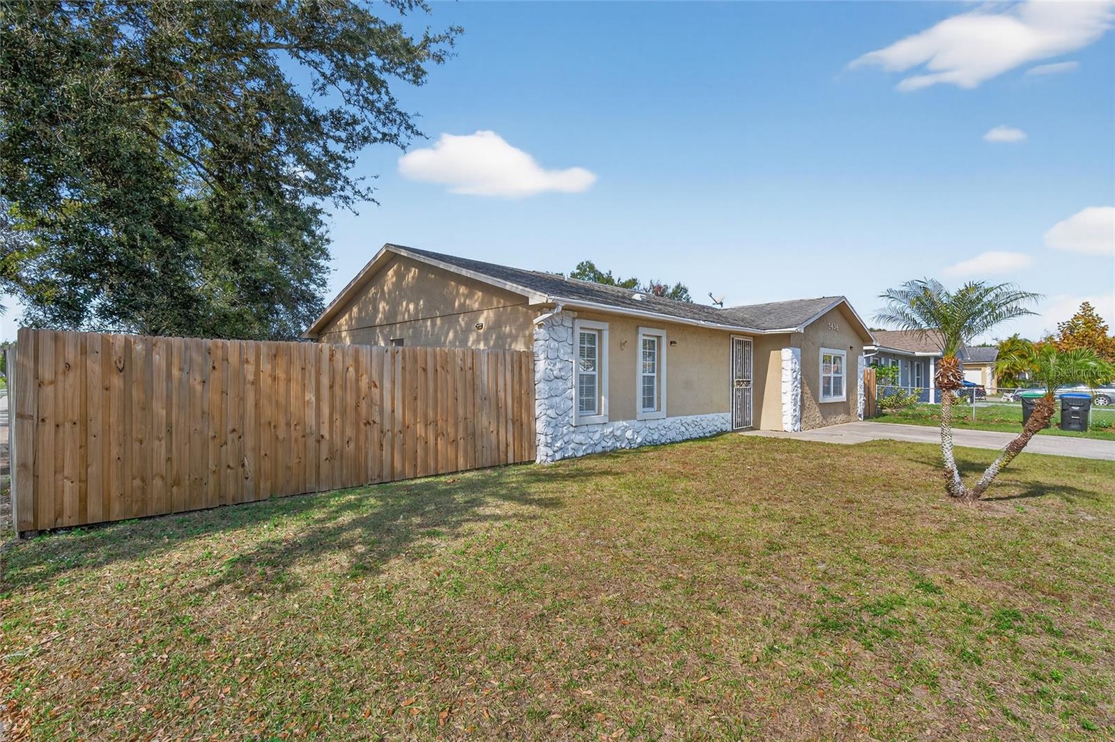 Image 10 of 38 For 5438 Snowflake Court