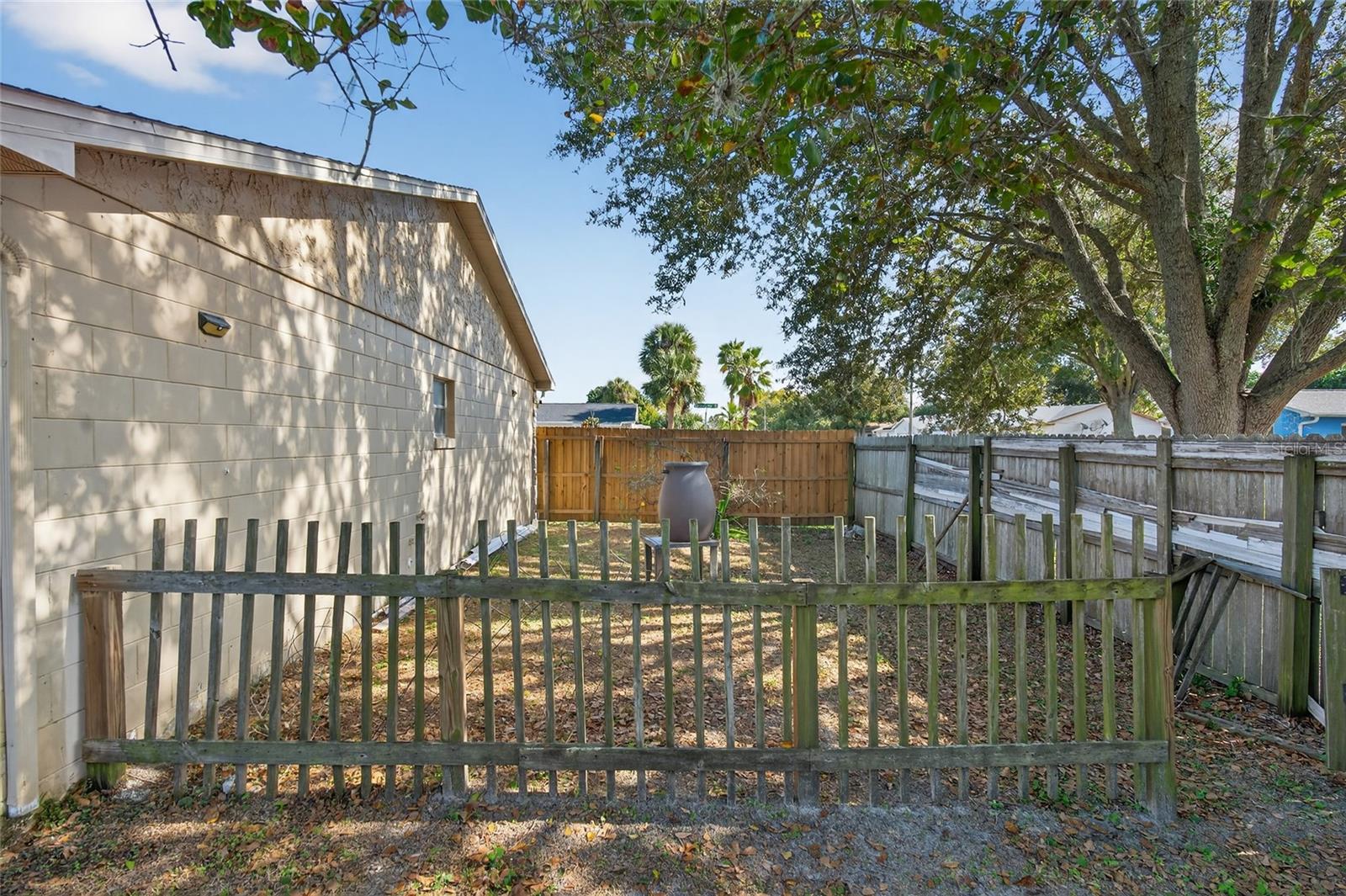 Image 12 of 38 For 5438 Snowflake Court