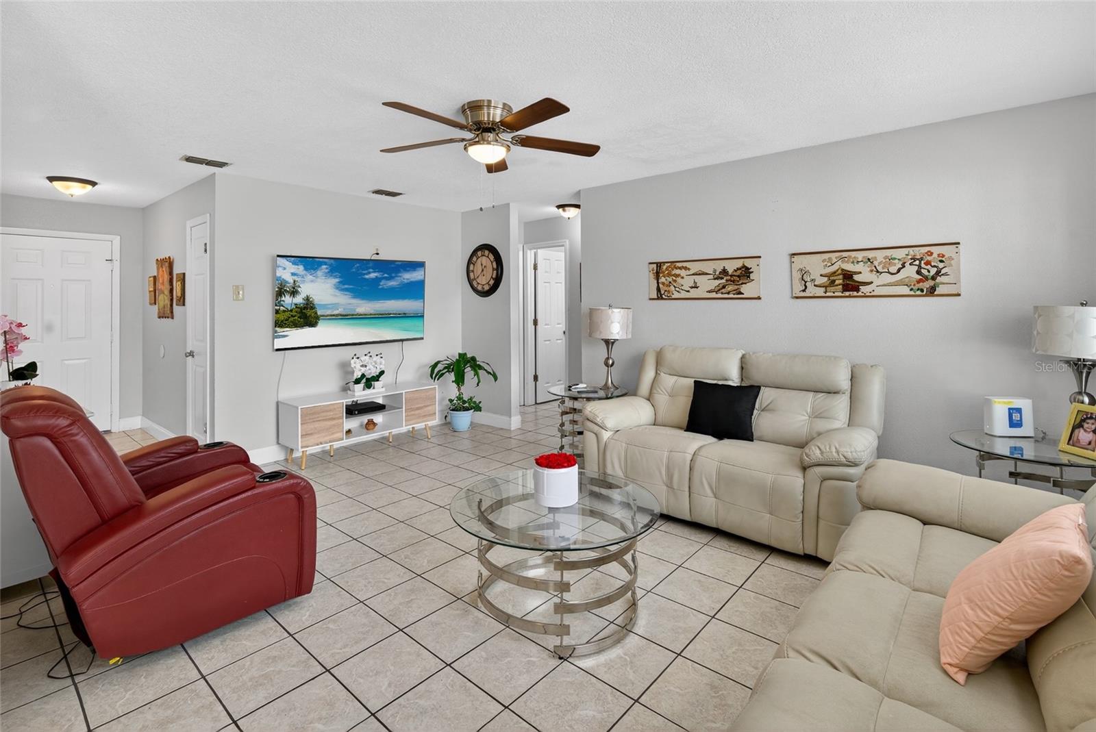 Image 24 of 38 For 5438 Snowflake Court