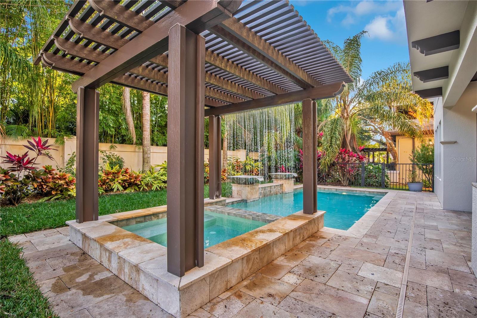 Image 3 of 52 For 606 Canopy Estates Drive