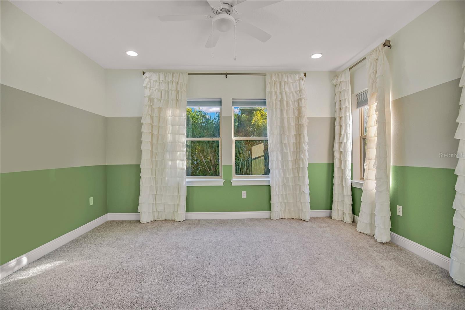 Image 38 of 52 For 606 Canopy Estates Drive