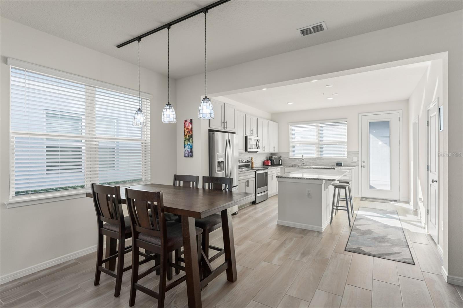 Image 8 of 46 For 10438 Folly Beach Road