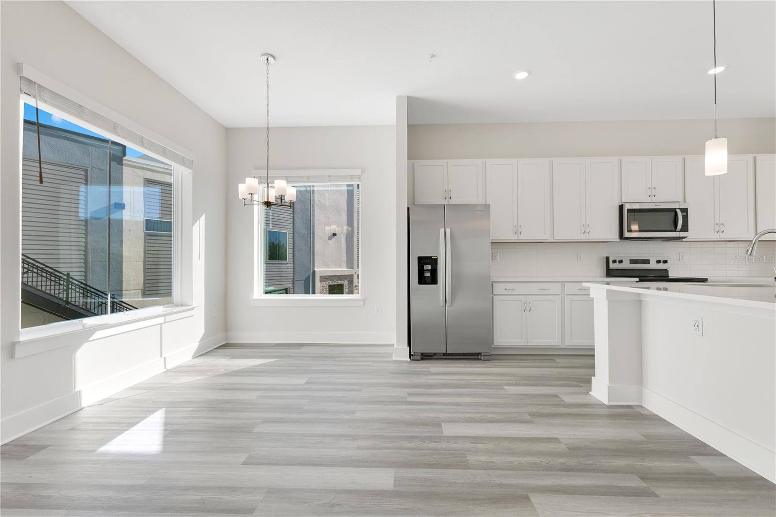 Image 11 of 36 For 320 Center Lake Lane