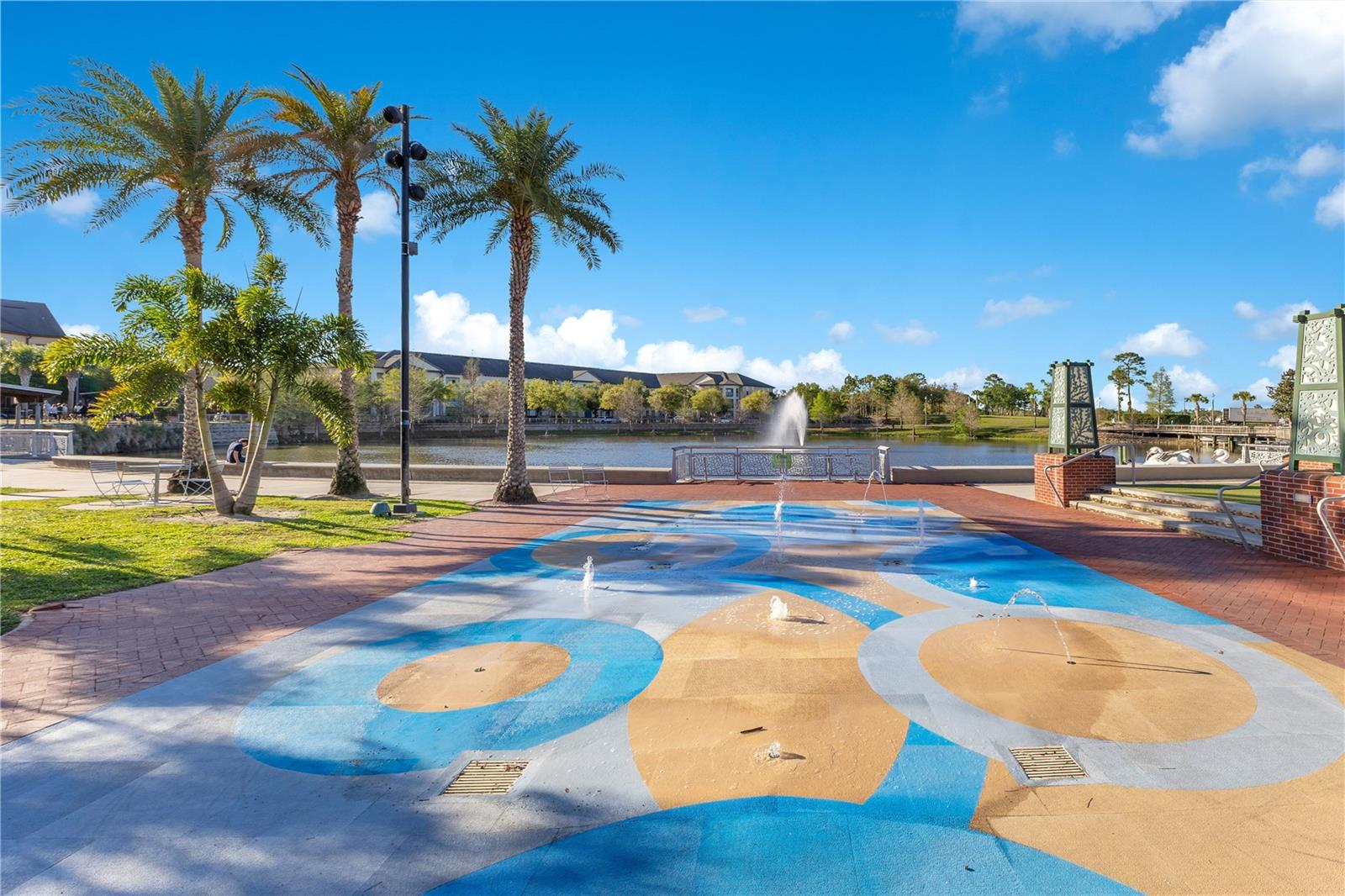 Image 34 of 36 For 320 Center Lake Lane