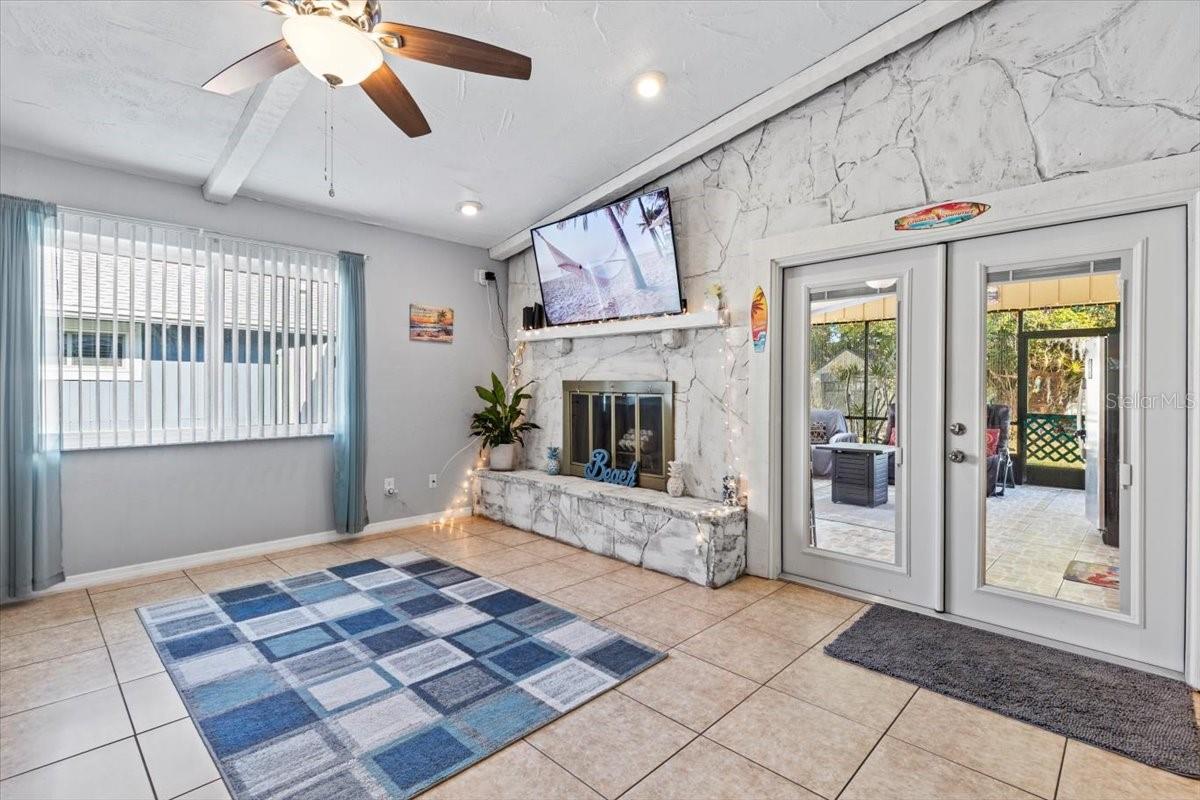 Image 17 of 67 For 714 Kristina Court